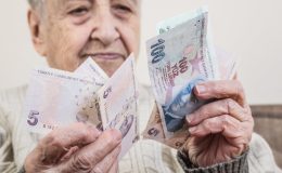 Emekli zammı ne kadar belli olacak? Emekli maaş zammı için kritik tarih…
