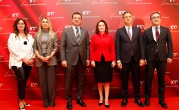 Kadının gücünü hissettiren zirve