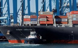 Kızıldeniz’de tehdit devam ediyor… Gemiler rotayı değiştirdi