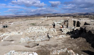 Medler’e ait 2 bin 600 yıllık yapılar ortaya çıktı