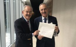 Ayşe hanım hak-hukuk-adaleti bilir halkın hakkını korur