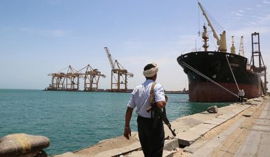 Kızıldeniz’de gemi trafiği aralıkta yüzde 20 azaldı