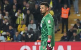 Sivasspor’da ilk yarının yıldızları Ali Şaşal ve Rey Manaj