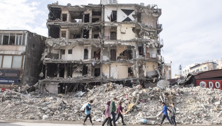 6 Şubat depremi saat kaçta oldu, kaç saniye sürdü?