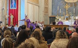 Saldırının ardından Santa Maria Kilisesi’nde kefaret ayini