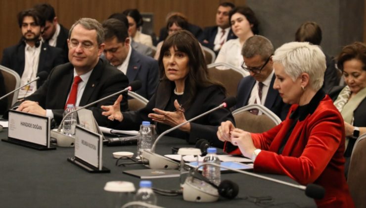 Hanzade Doğan’dan ‘Big Tech’ uyarısı