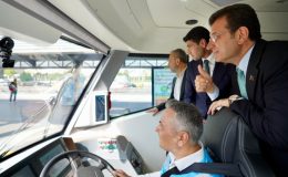 İmamoğlu elektrikli metrobüsü test etti