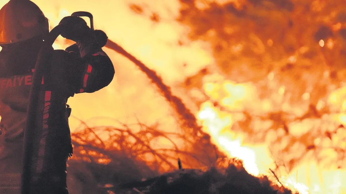 Yangın kontrol altında, 6’sı sürüyor: Türkiye seferber